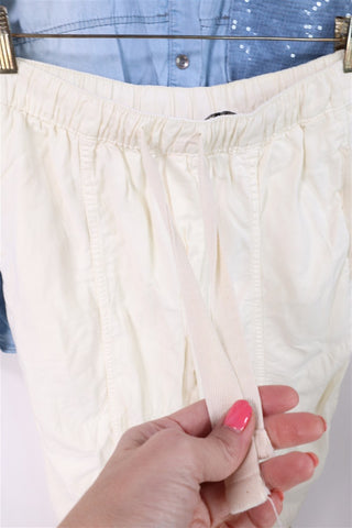 מכנסי בד ZARA בשמנת- M-L