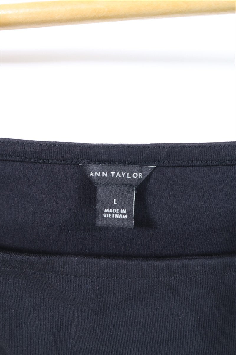 חולצה מעוצבת ANN TAYLOR בשחור- L, תמונה 2
