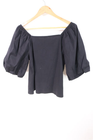 חולצה מעוצבת ANN TAYLOR בשחור- L