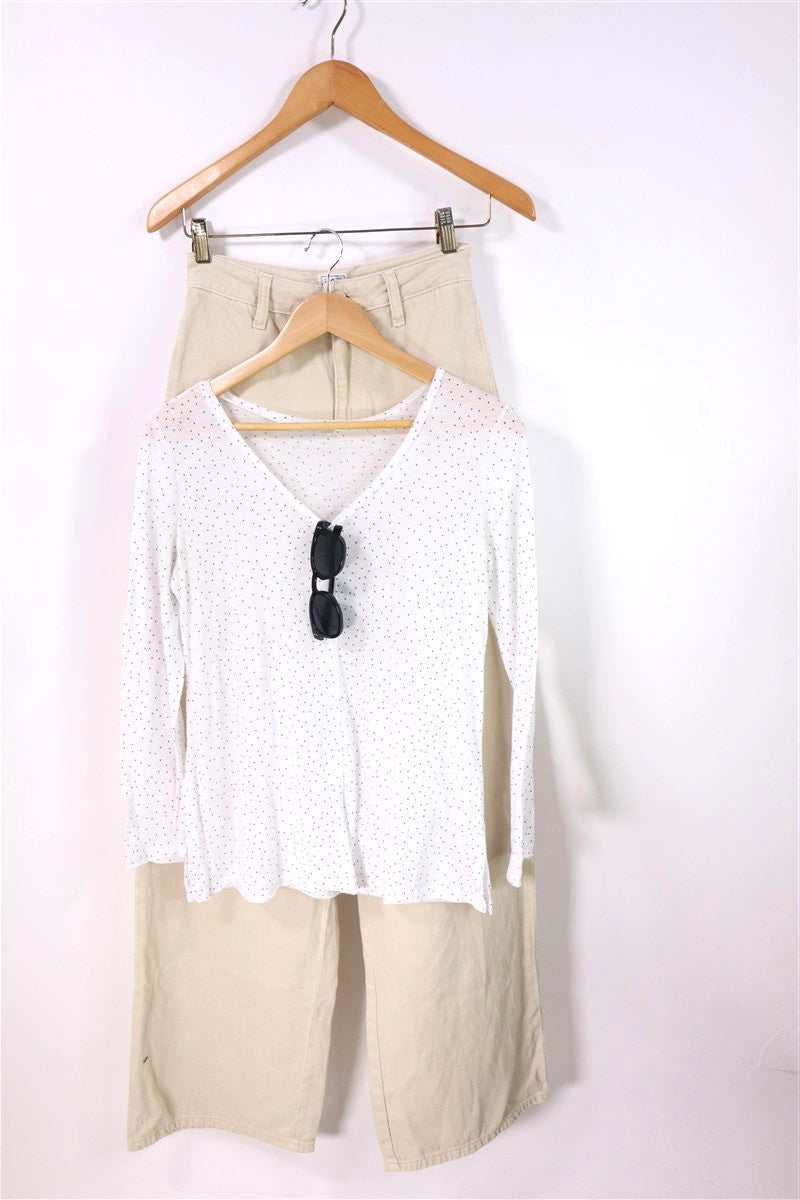 חולצת בייסיק מנוקדת בלבן- M