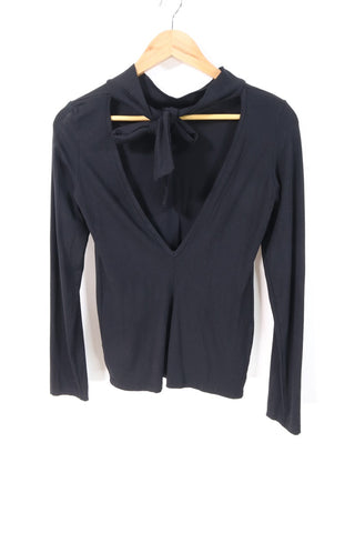 חולצה קשירה מפתח גב בשחור- S-M