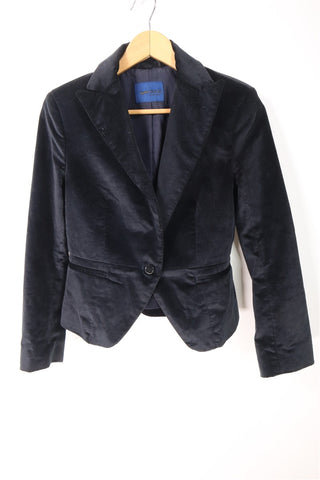 גקט קטיפה בשחור- S-XS