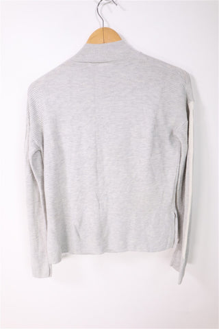 סריג מעוצב באפור- M