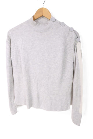 סריג מעוצב באפור- M