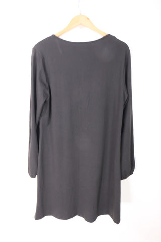 שמלה נשפכת בשחור- L-XXL