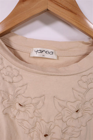 חולצת טי שרט קרופ קרושה בקרם- M