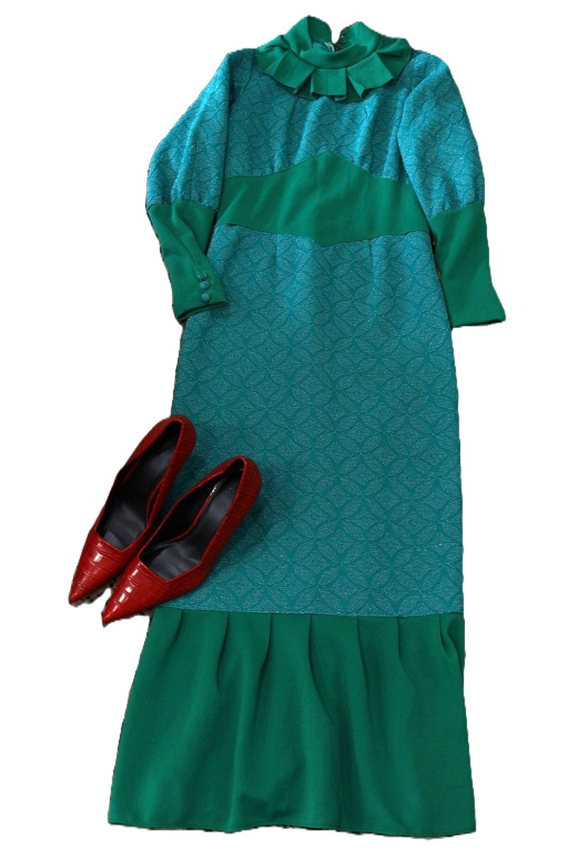 שמלת וינטיג מעוצבת בירוק- S