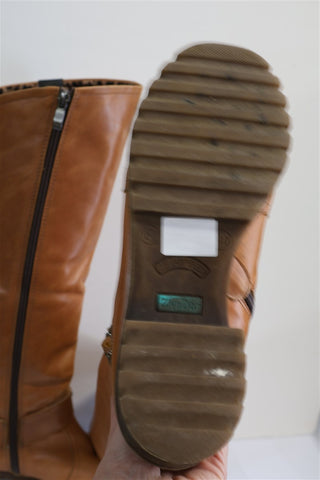 מגפיים ZIVA DOR מעוצבים בכאמל- מידה 40