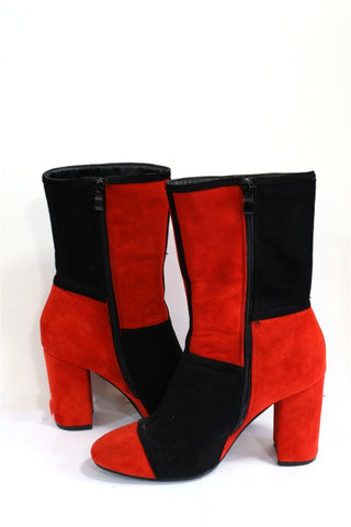 מגף מעוצב באדום ובשחור – מידה 39