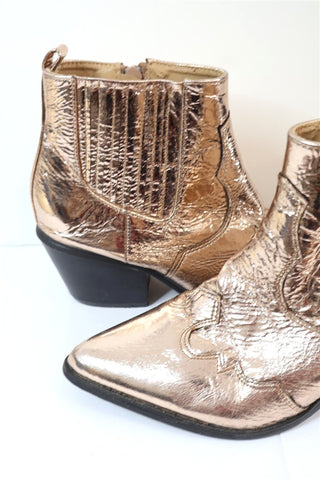 נעל מגפון בוקרים מוזהב- מידה 37