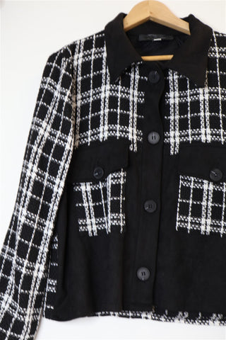 גקט משבצות בשחור ולבן- L-XL