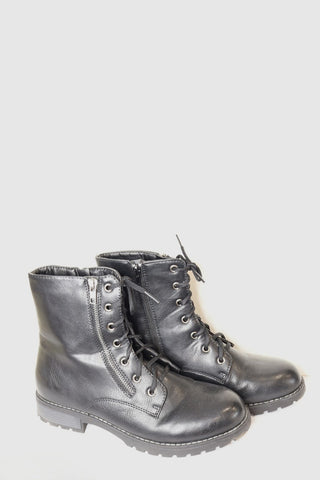 נעלי טראק גבוהות בשחור-מידה 40