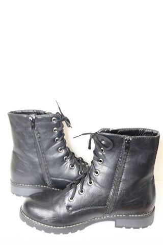 נעלי טראק גבוהות בשחור-מידה 40