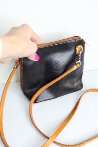 תיק עור איטלקי בשחור וחום- OS