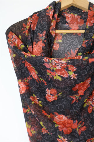 צעיף של פרחוני בשחור -OS