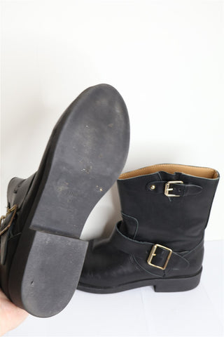 מגף עור MANGO בשחור – מידה 38