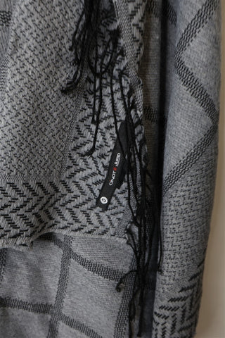 צעיף של משובץ באפור-OS