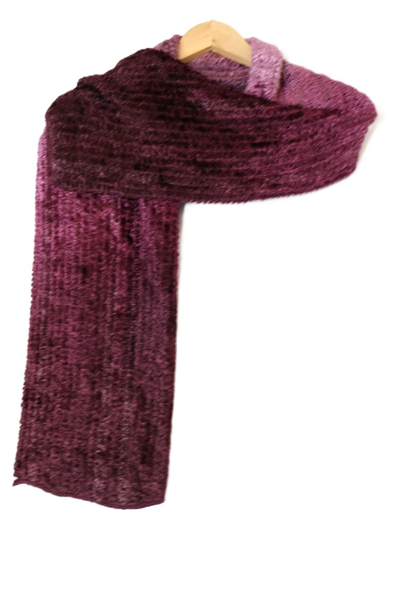 צעיף קטיפתי מחמם בסגול בורדו- OS