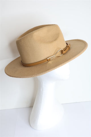 כובע לבד מעוצב בכאמל- OS