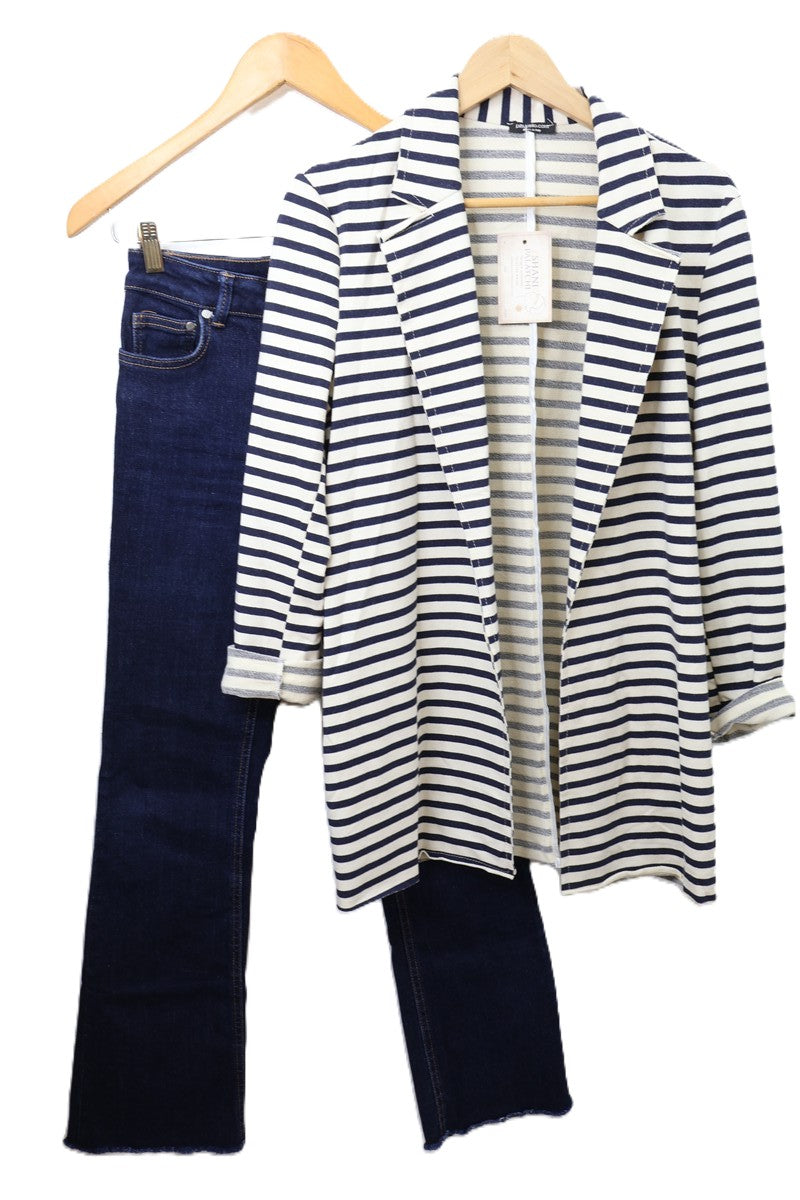 גקט קזואל פסים בשמנת-M-L