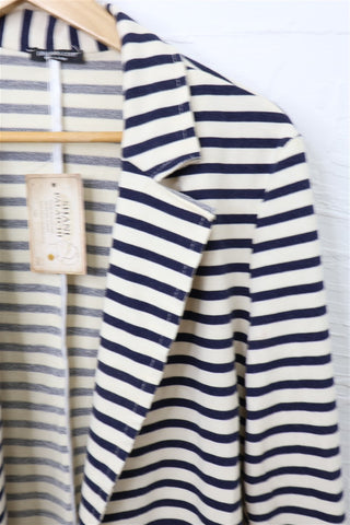 גקט קזואל פסים בשמנת-M-L