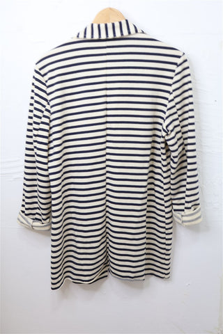 גקט קזואל פסים בשמנת-M-L