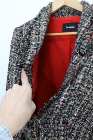 גקט מעוצב DESIGUAL בגווני אדום וכחול- L