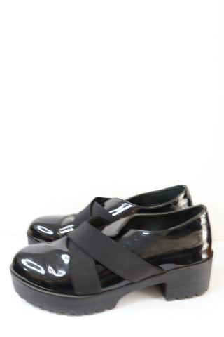 נעלי מוקסין סוליית טראק בשחור - מידה 39