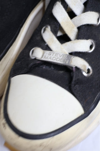 סניקרס  פלטפורמה בשחור לבן STEVE MADDEN - מידה 40-41