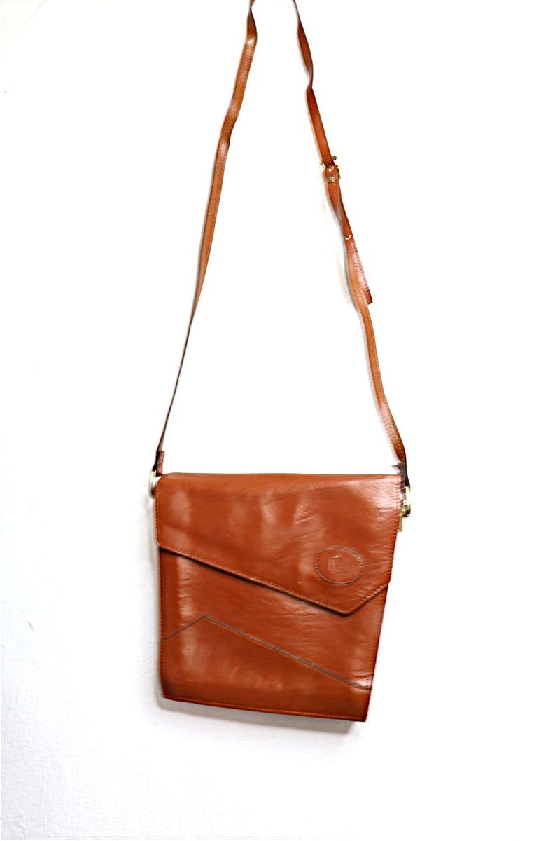 תיק עור וינטיג צדדי בחום חמרה - OS