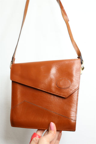 תיק עור וינטיג צדדי בחום חמרה - OS
