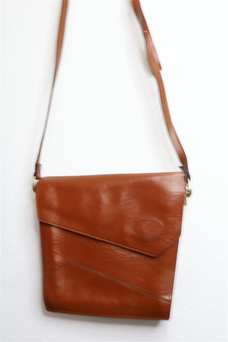 תיק עור וינטיג צדדי בחום חמרה - OS