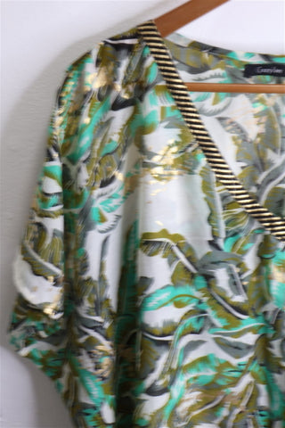 חולצת טוניקה נשפכת טרופית בירוק לבן וזהב - L-XXL