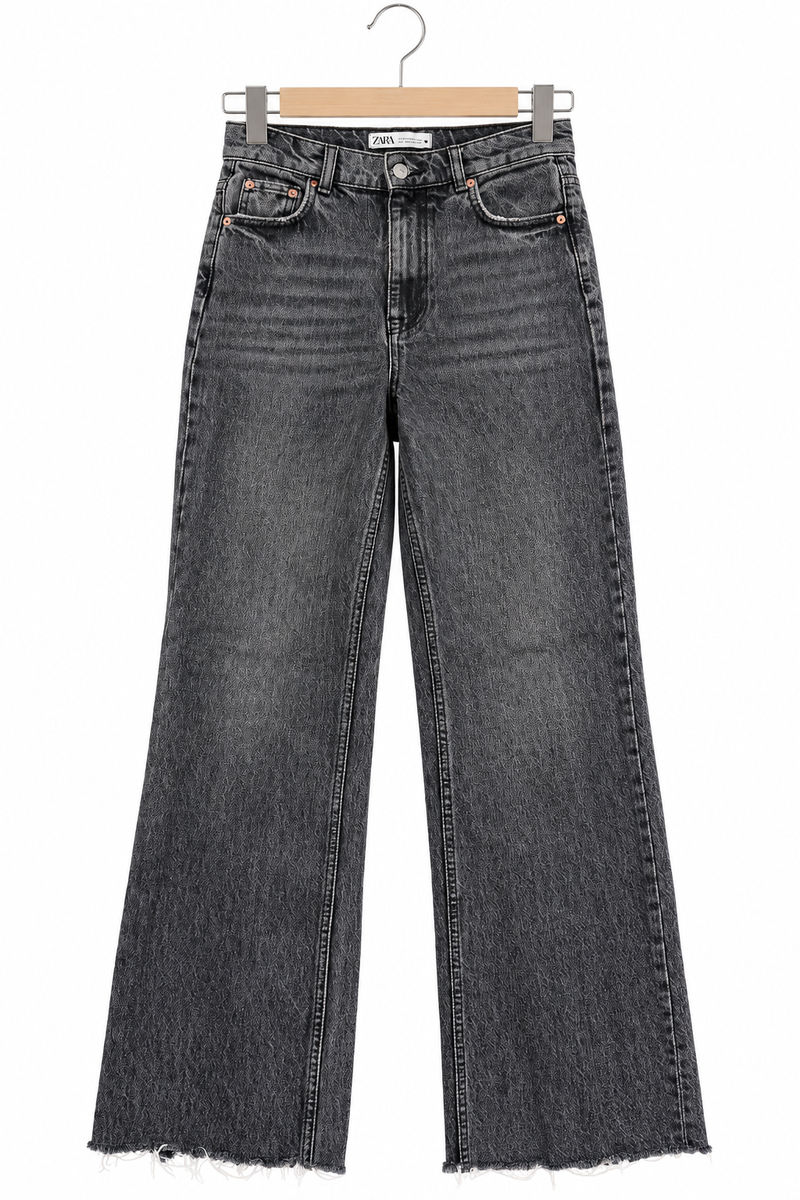 גינס מתרחב ZARA בשחור-XS