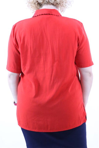 חולצה וינטיג רקומה באדום-L-XL