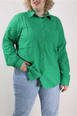 חולצה ירוקה מכופתרת וחדשה- XL