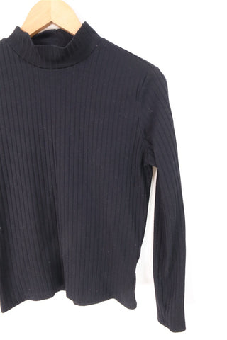 חולצת בייסיק מיני גולף בשחור- M