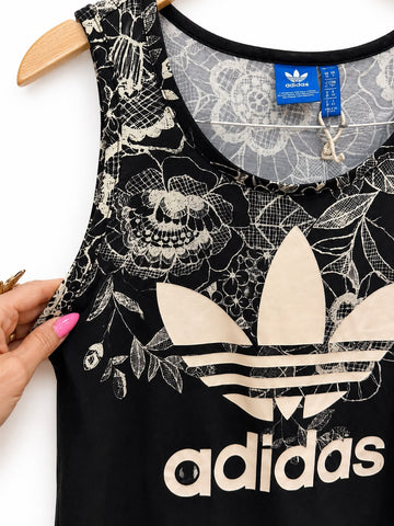 חולצת ספורט קרופ ADIDAS בשחור-M- L