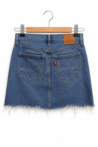 חצאית גינס LEVIS בכחול משופשף-M