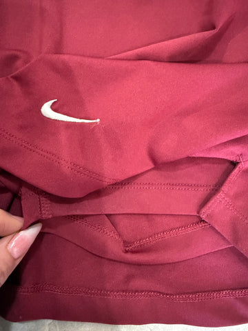 מכנסי חצאית ספורטיביים NIKE  בבורדו- S-M