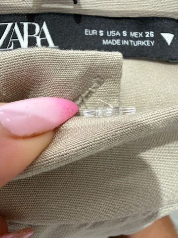 מכנסי ברמודה קזואל ZARA בחאקי- S