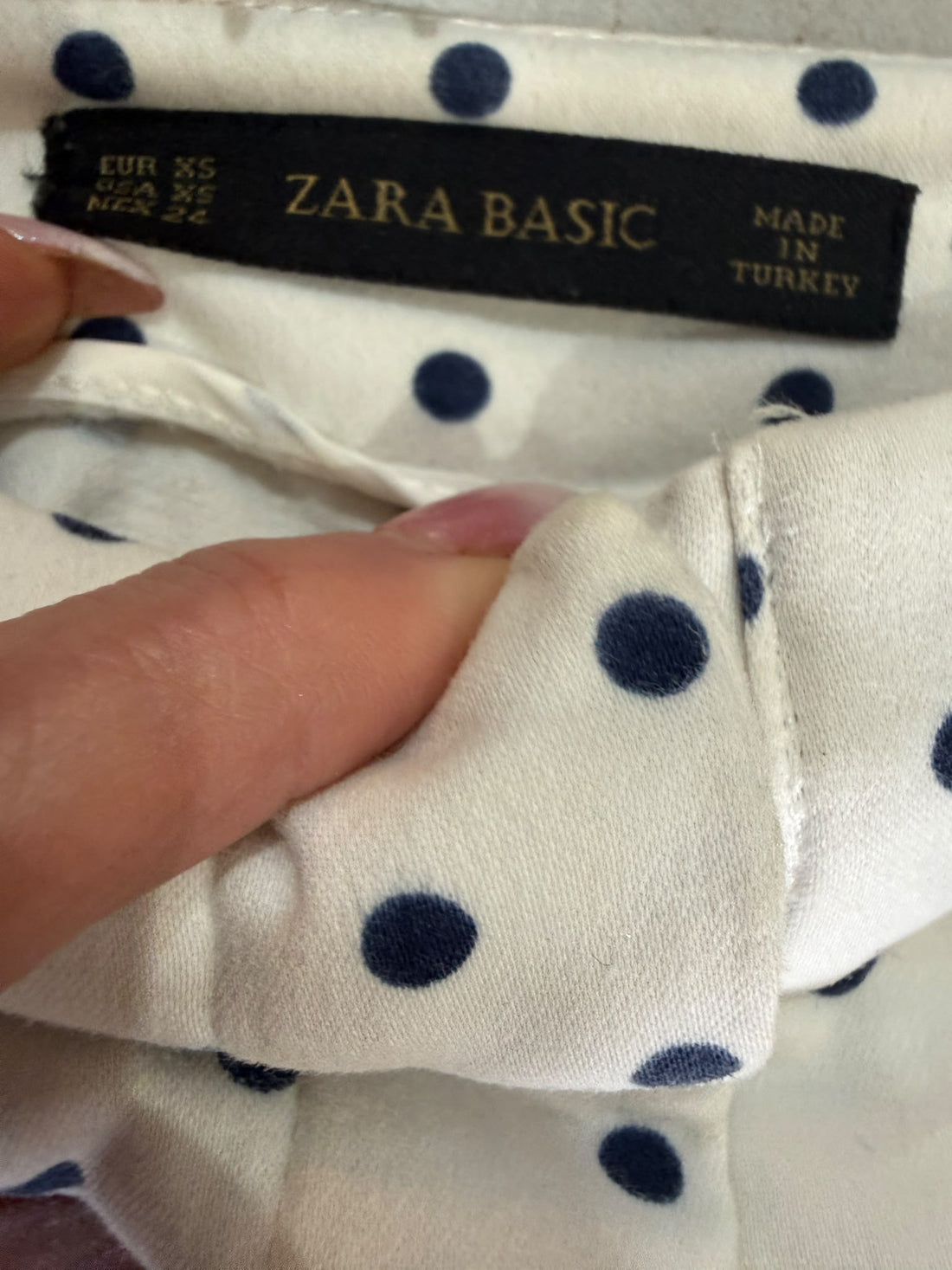 מכנסי סיגר מנוקדים ZARA בלבן- XS, תמונה 4
