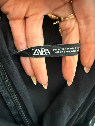 שמלת קזואל אה סימטרית ZARA בשחור- M